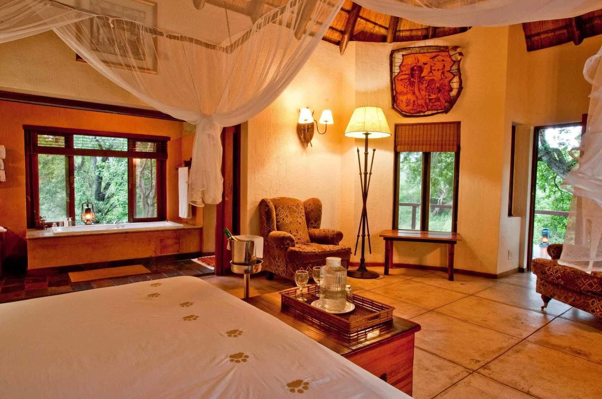 Hotel Monwana à Hoedspruit Extérieur photo