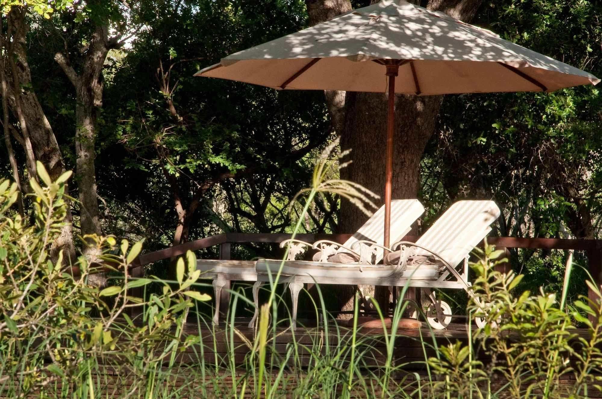 Hotel Monwana à Hoedspruit Extérieur photo